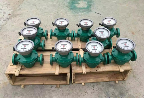 柴油椭圆齿轮流量计产品图