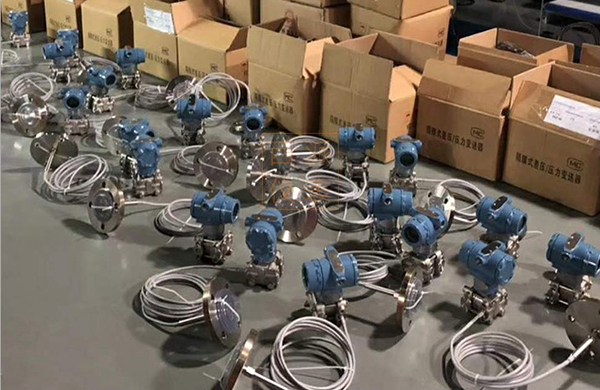 差压式水位变送器产品图