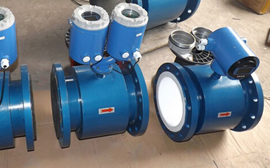 dn150污水流量计产品图