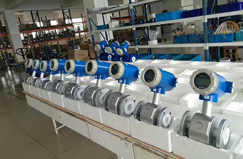 污水处理流量计产品图